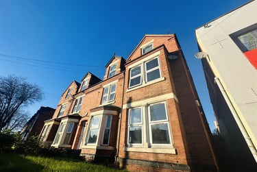1 bed flat, Sherwin Road, Lenton, Nottingham, NG71SA - Image 1